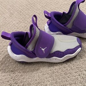 Jordan Velcro Sneakers Kids Size 2 Purple & Gray – Worn Once